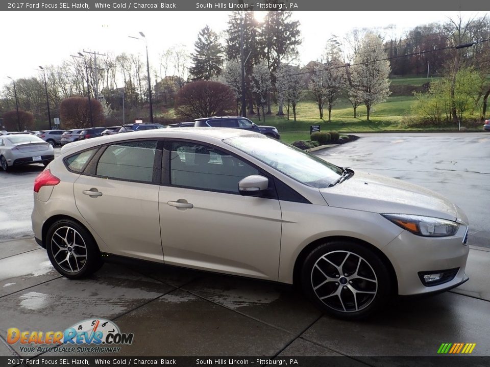 2017 Ford Focus SEL Hatch White Gold / Charcoal Black Photo #8
