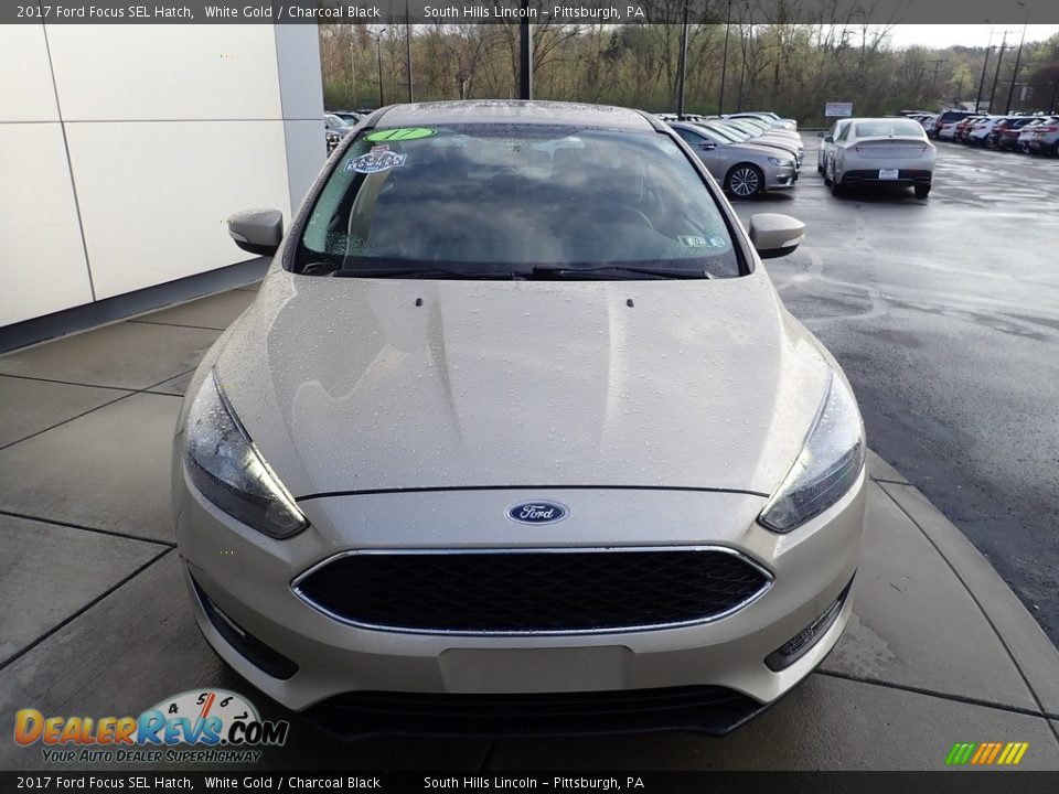 2017 Ford Focus SEL Hatch White Gold / Charcoal Black Photo #10