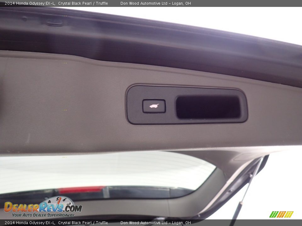 2014 Honda Odyssey EX-L Crystal Black Pearl / Truffle Photo #18