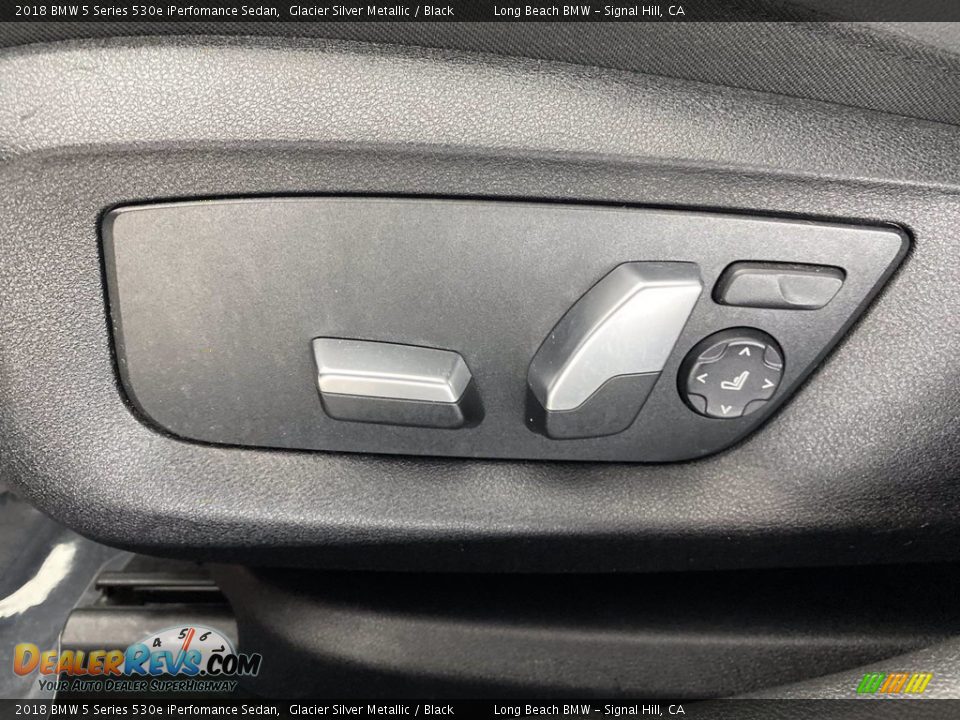 2018 BMW 5 Series 530e iPerfomance Sedan Glacier Silver Metallic / Black Photo #14