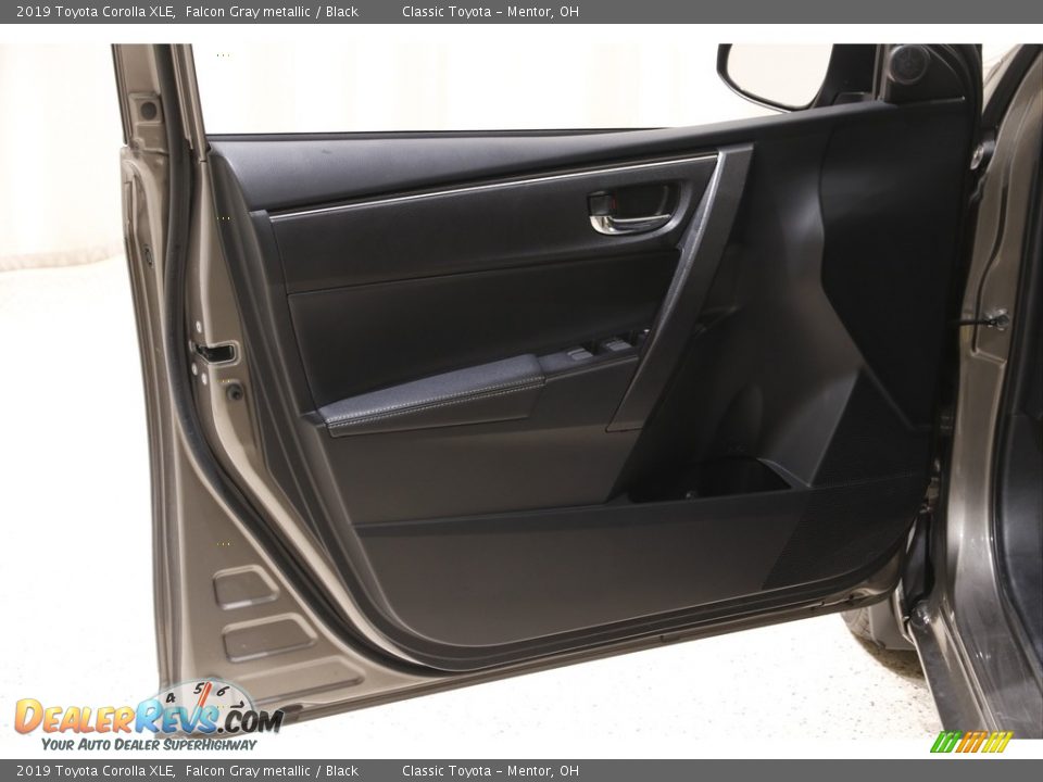 2019 Toyota Corolla XLE Falcon Gray metallic / Black Photo #4