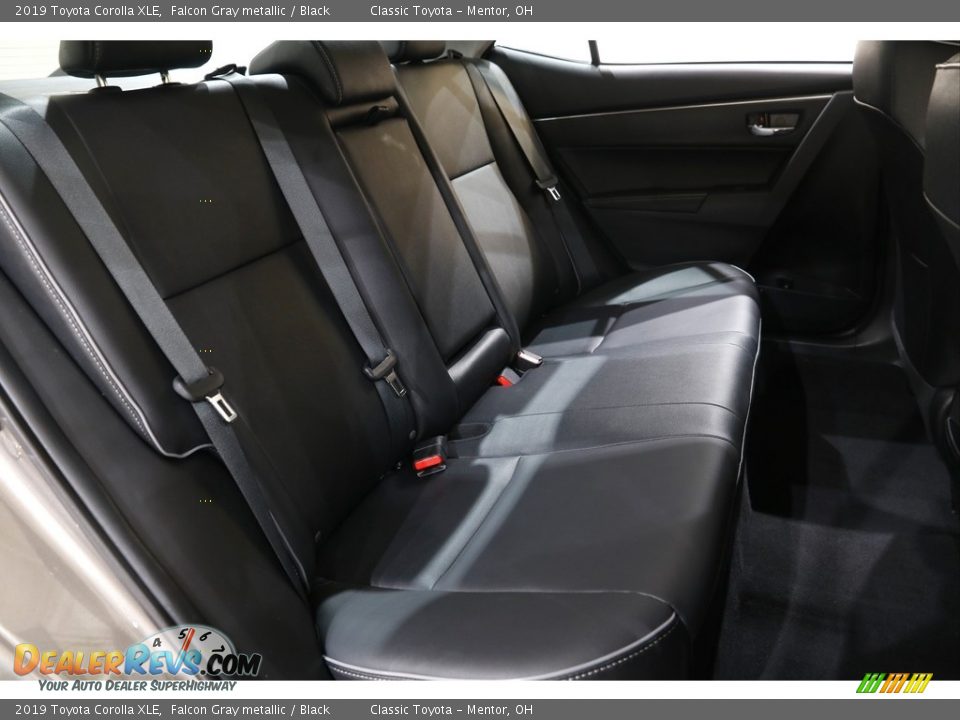 2019 Toyota Corolla XLE Falcon Gray metallic / Black Photo #15
