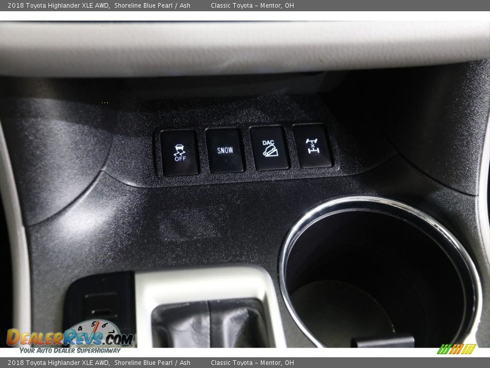2018 Toyota Highlander XLE AWD Shoreline Blue Pearl / Ash Photo #14