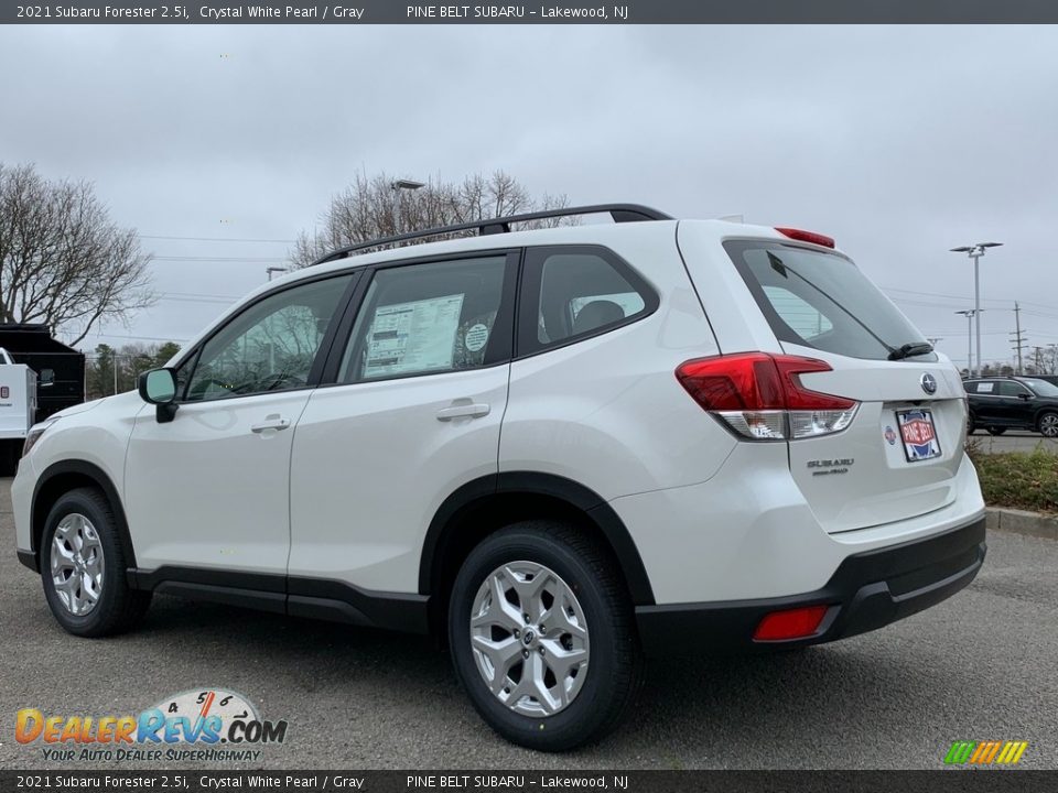 2021 Subaru Forester 2.5i Crystal White Pearl / Gray Photo #6