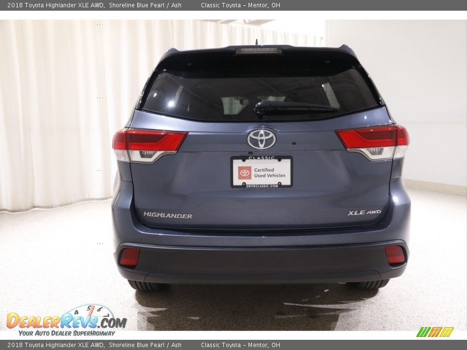 2018 Toyota Highlander XLE AWD Shoreline Blue Pearl / Ash Photo #19