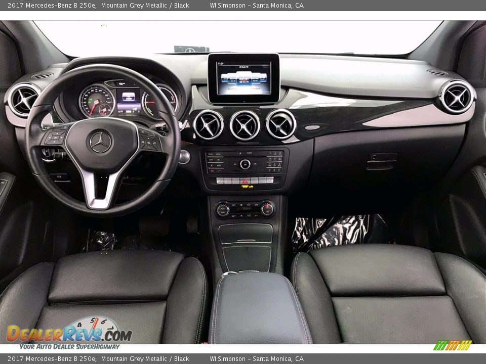 Dashboard of 2017 Mercedes-Benz B 250e Photo #15