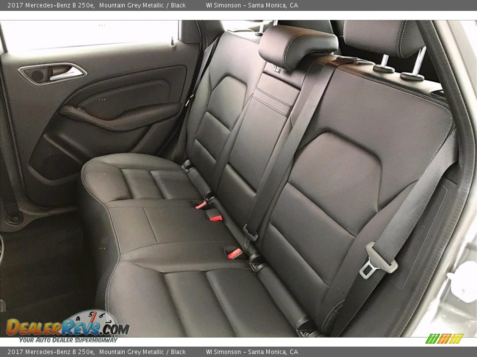 Rear Seat of 2017 Mercedes-Benz B 250e Photo #20