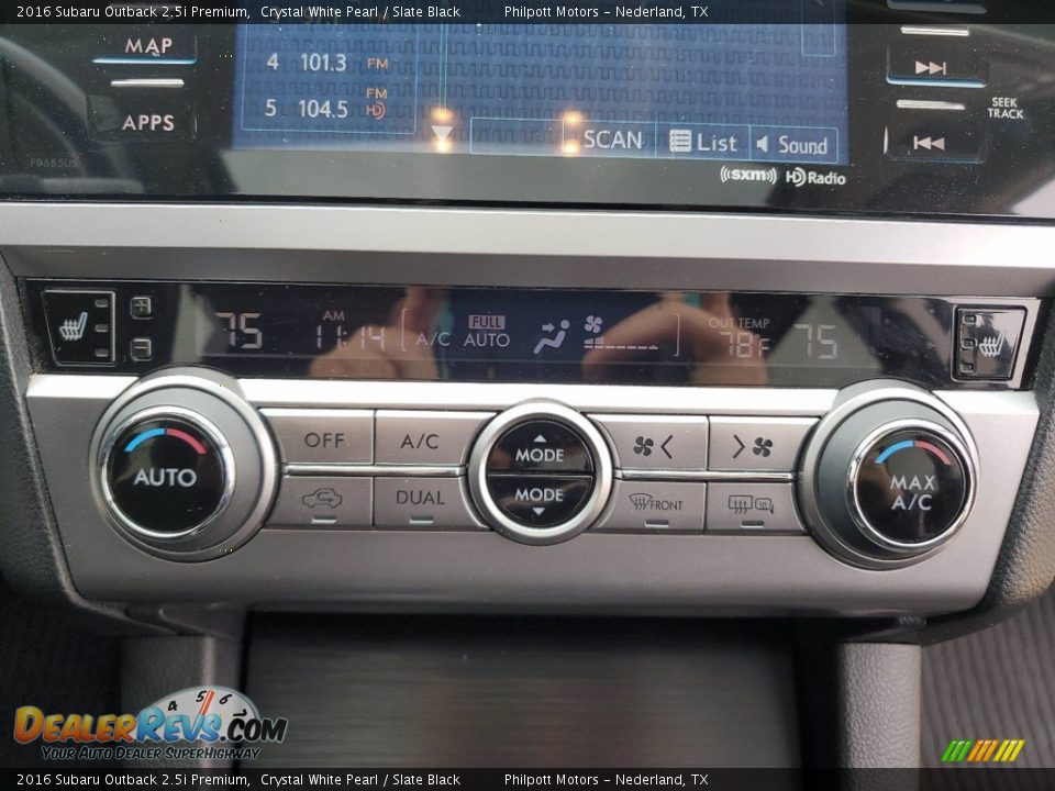 Controls of 2016 Subaru Outback 2.5i Premium Photo #30