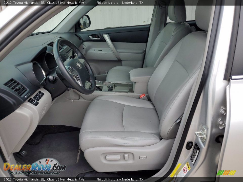 2012 Toyota Highlander SE Classic Silver Metallic / Ash Photo #4