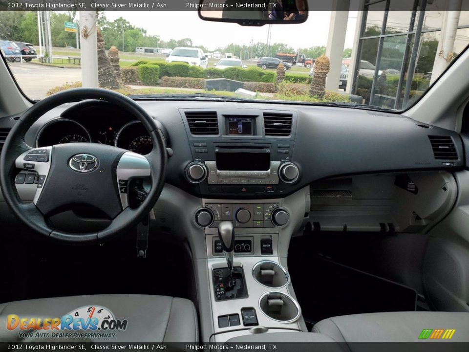 2012 Toyota Highlander SE Classic Silver Metallic / Ash Photo #5