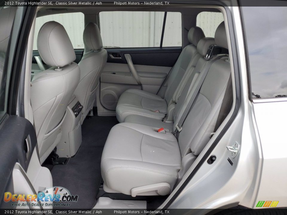 2012 Toyota Highlander SE Classic Silver Metallic / Ash Photo #6