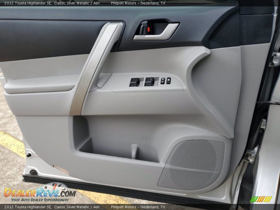 2012 Toyota Highlander SE Classic Silver Metallic / Ash Photo #13