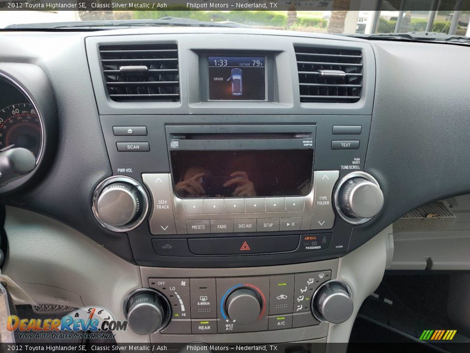 2012 Toyota Highlander SE Classic Silver Metallic / Ash Photo #18