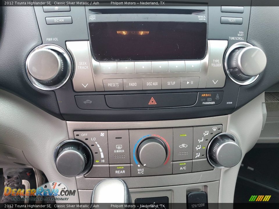 2012 Toyota Highlander SE Classic Silver Metallic / Ash Photo #22
