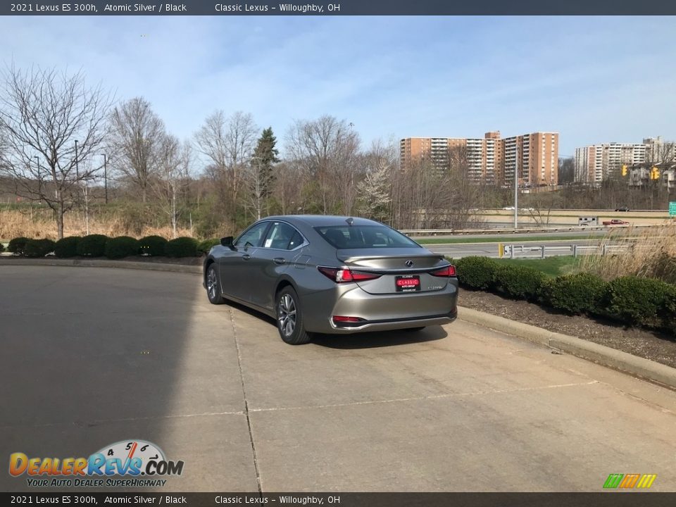 2021 Lexus ES 300h Atomic Silver / Black Photo #4