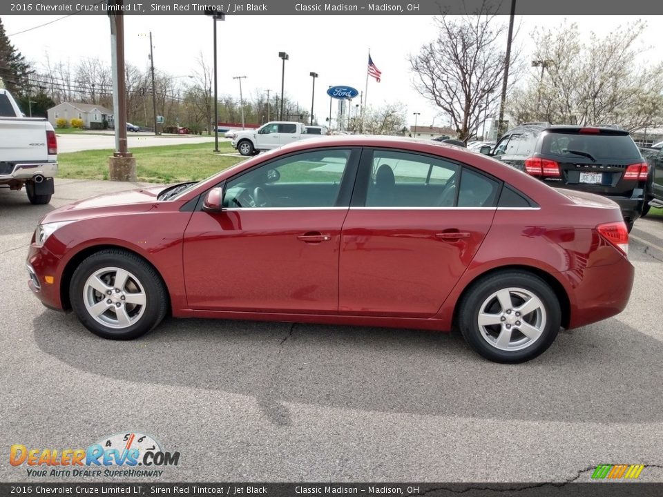 2016 Chevrolet Cruze Limited LT Siren Red Tintcoat / Jet Black Photo #5