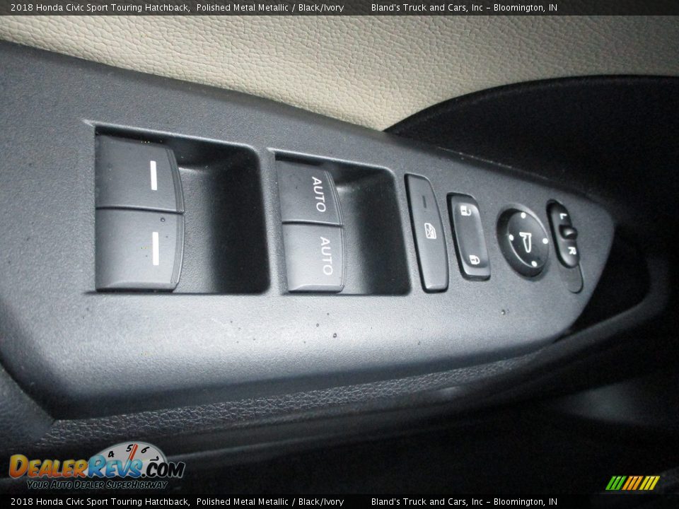 2018 Honda Civic Sport Touring Hatchback Polished Metal Metallic / Black/Ivory Photo #11