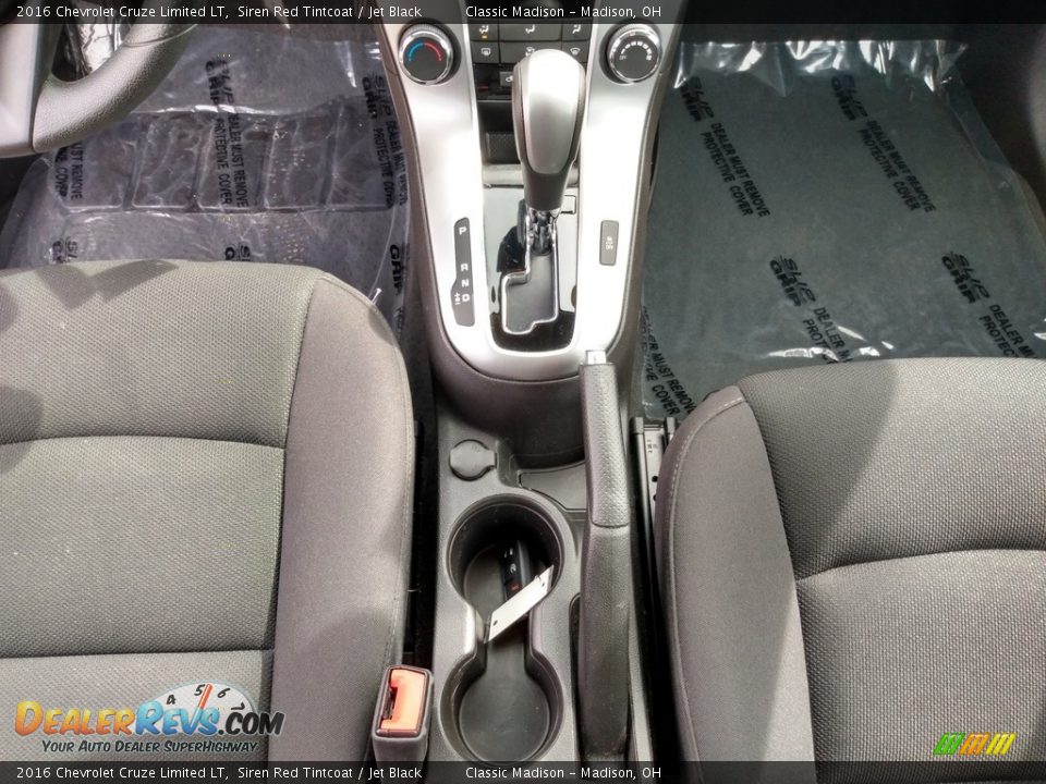 2016 Chevrolet Cruze Limited LT Siren Red Tintcoat / Jet Black Photo #13
