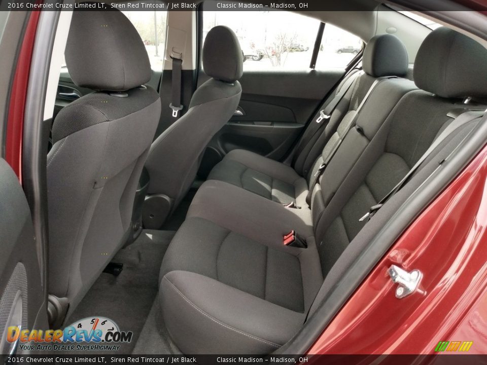 2016 Chevrolet Cruze Limited LT Siren Red Tintcoat / Jet Black Photo #14