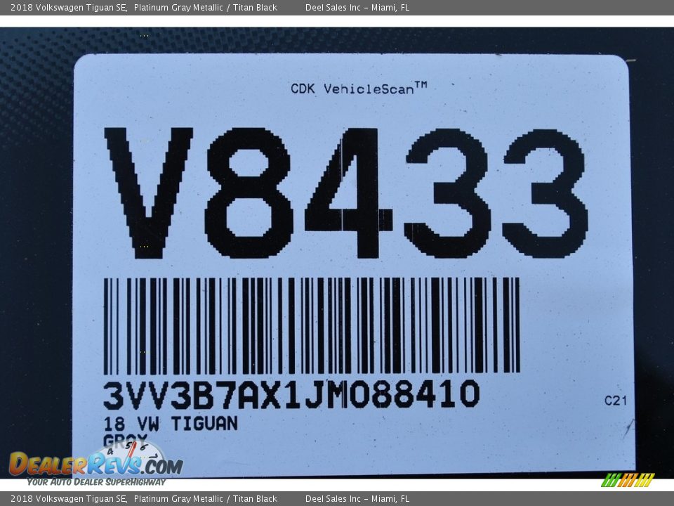 2018 Volkswagen Tiguan SE Platinum Gray Metallic / Titan Black Photo #20