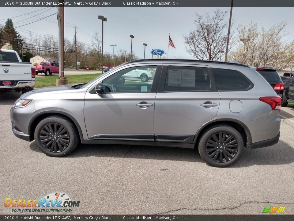 Mercury Gray 2020 Mitsubishi Outlander LE S-AWC Photo #5