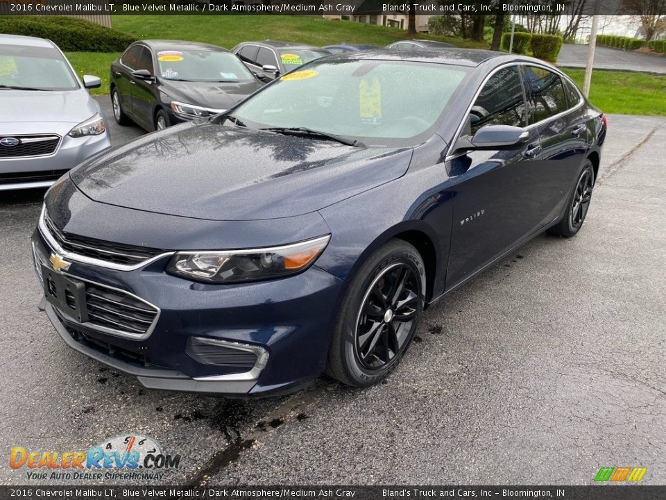 2016 Chevrolet Malibu LT Blue Velvet Metallic / Dark Atmosphere/Medium Ash Gray Photo #2