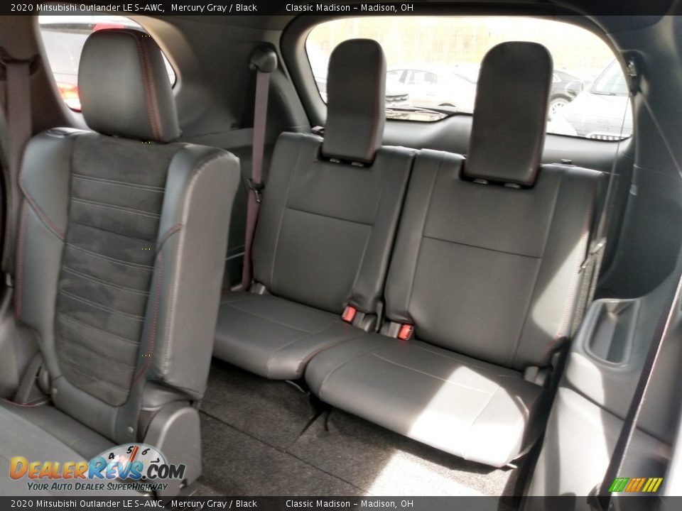 Rear Seat of 2020 Mitsubishi Outlander LE S-AWC Photo #14