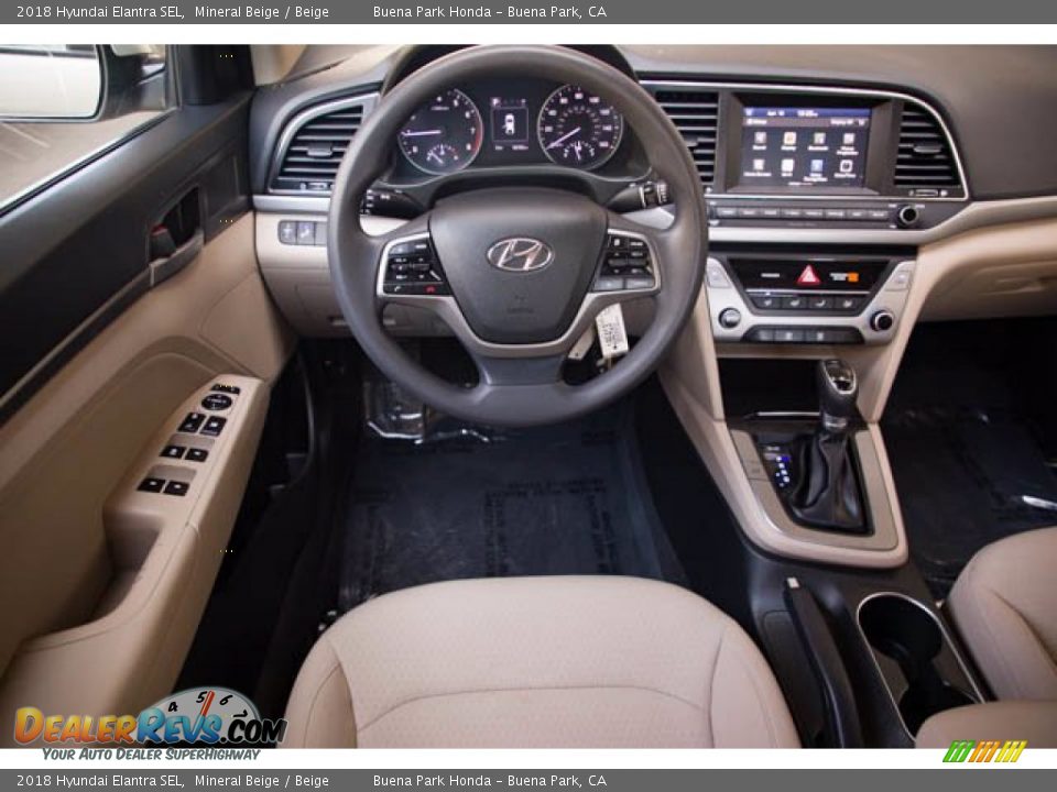 2018 Hyundai Elantra SEL Mineral Beige / Beige Photo #5