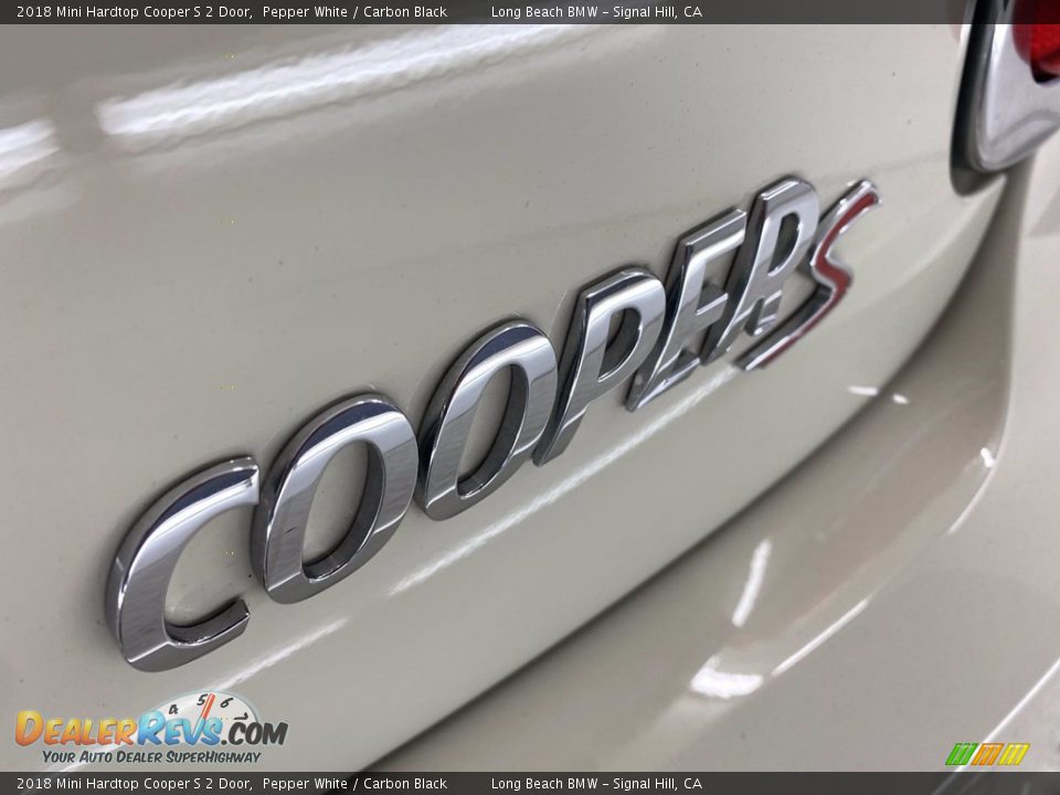 2018 Mini Hardtop Cooper S 2 Door Pepper White / Carbon Black Photo #11