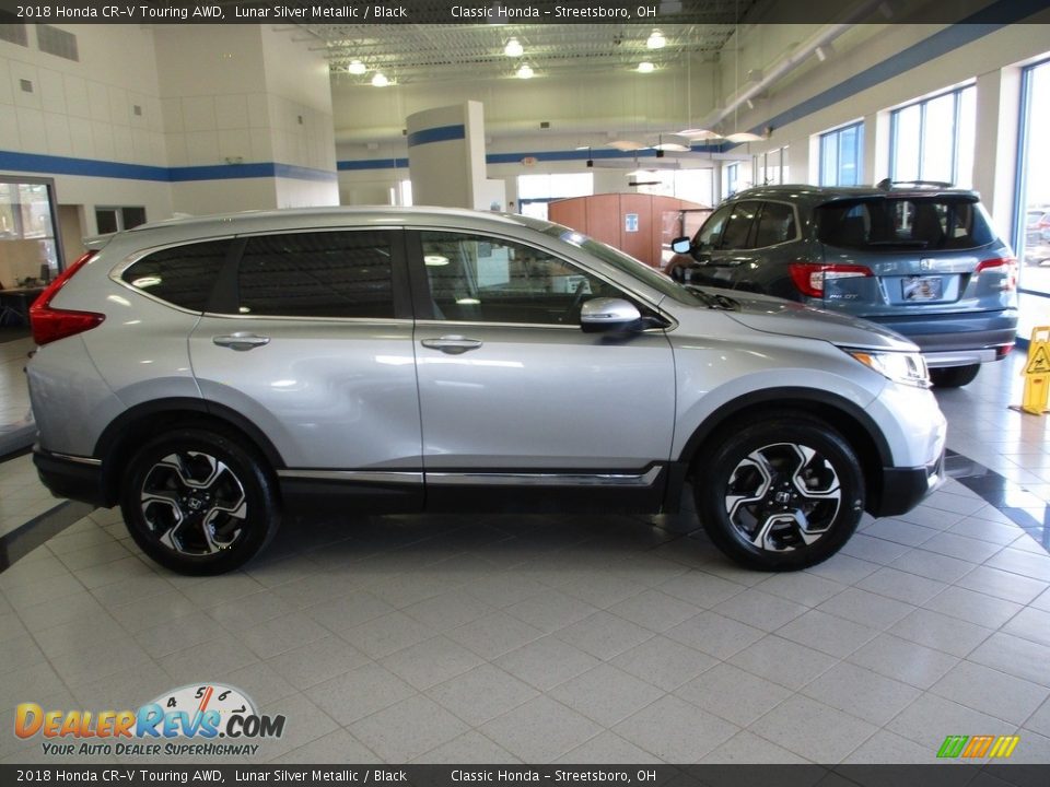 2018 Honda CR-V Touring AWD Lunar Silver Metallic / Black Photo #4