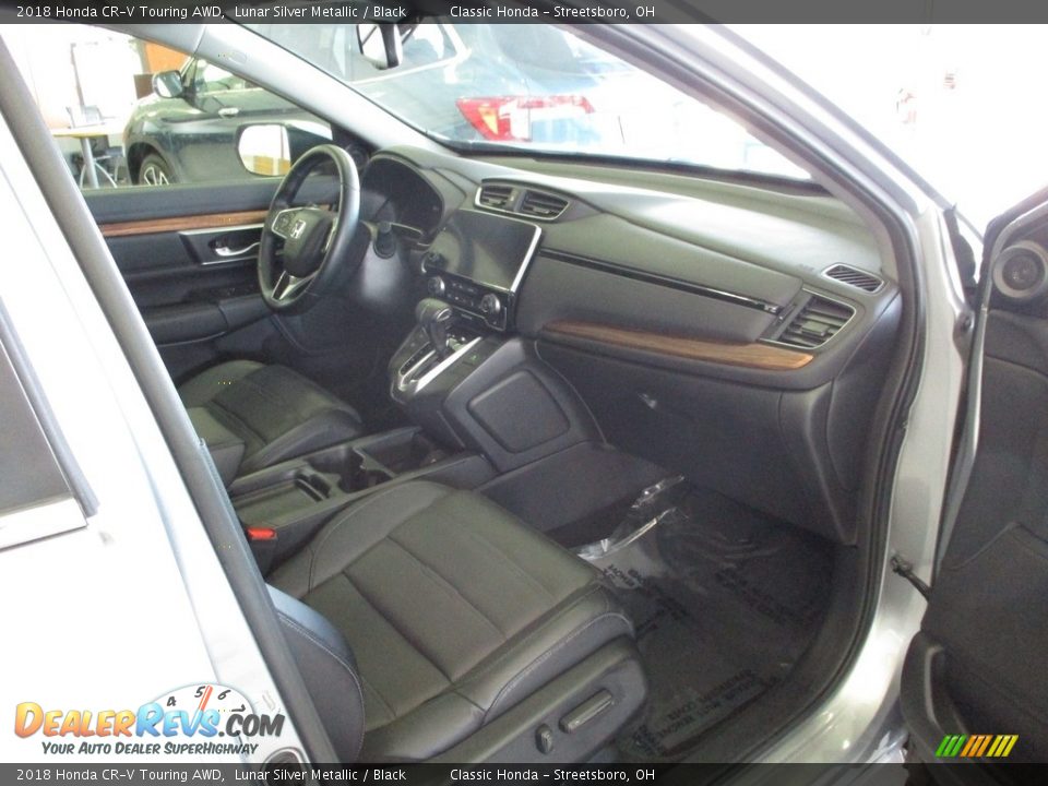 2018 Honda CR-V Touring AWD Lunar Silver Metallic / Black Photo #18
