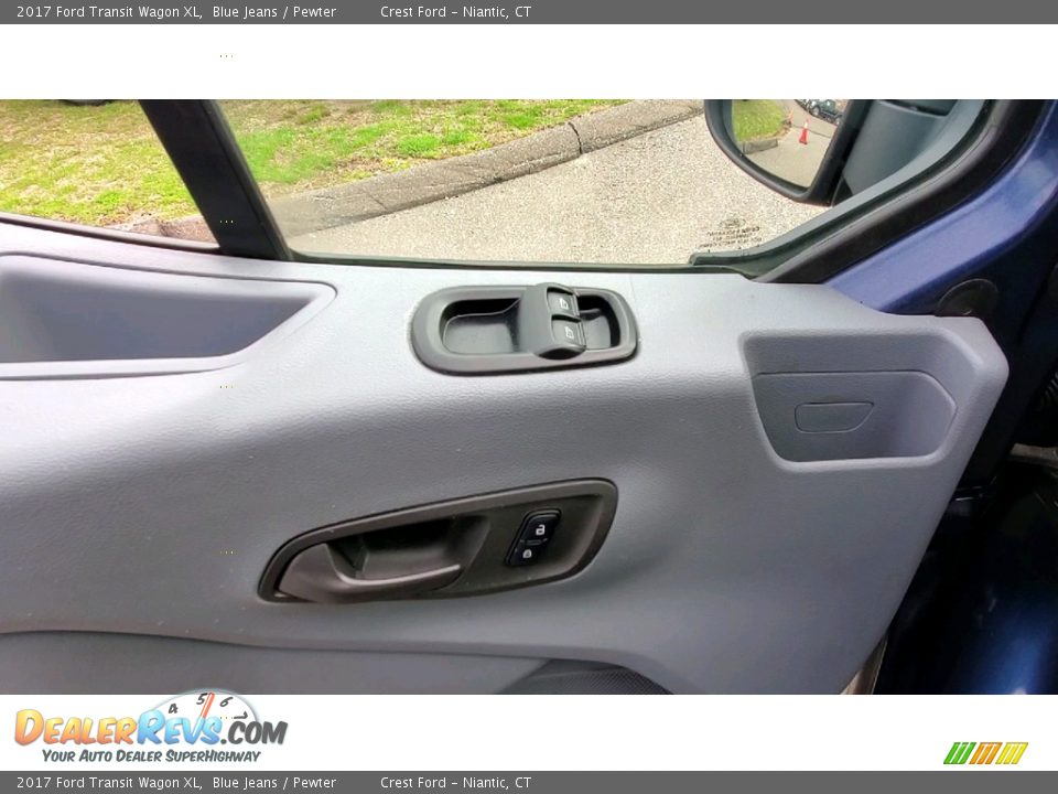 Door Panel of 2017 Ford Transit Wagon XL Photo #12