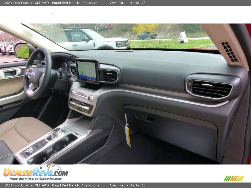 2021 Ford Explorer XLT 4WD Rapid Red Metallic / Sandstone Photo #26