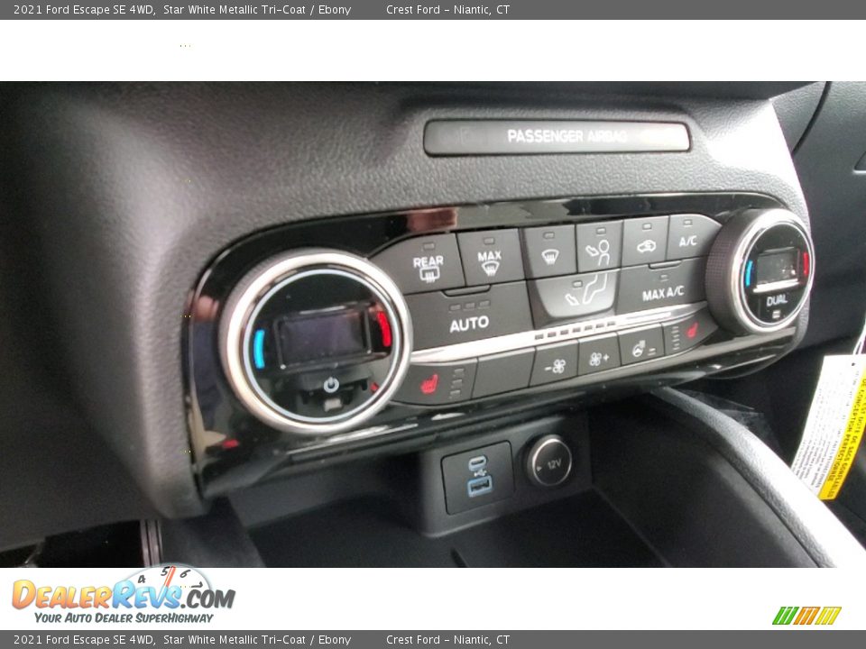 2021 Ford Escape SE 4WD Star White Metallic Tri-Coat / Ebony Photo #17