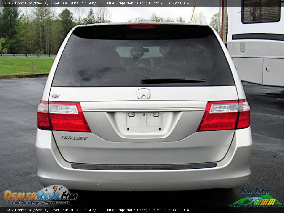 2007 Honda Odyssey LX Silver Pearl Metallic / Gray Photo #4