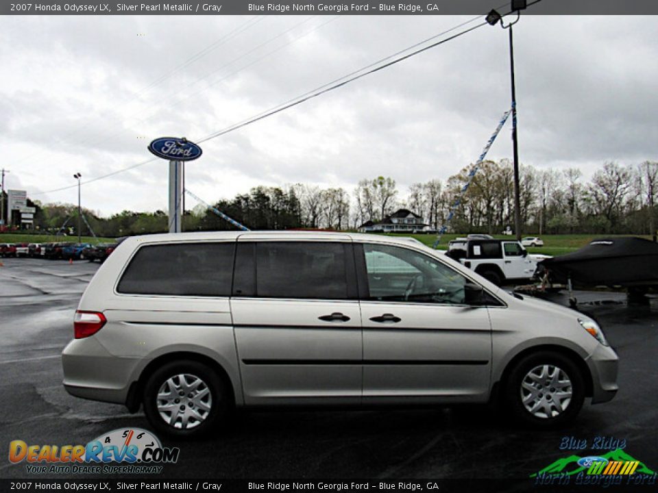 2007 Honda Odyssey LX Silver Pearl Metallic / Gray Photo #6