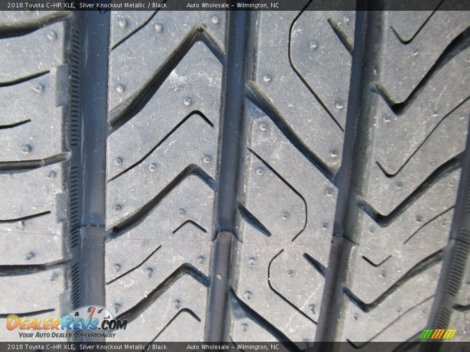 2018 Toyota C-HR XLE Silver Knockout Metallic / Black Photo #9