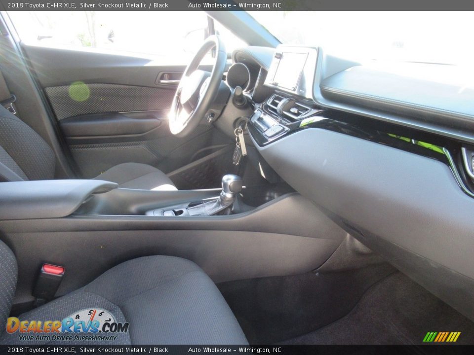 2018 Toyota C-HR XLE Silver Knockout Metallic / Black Photo #12
