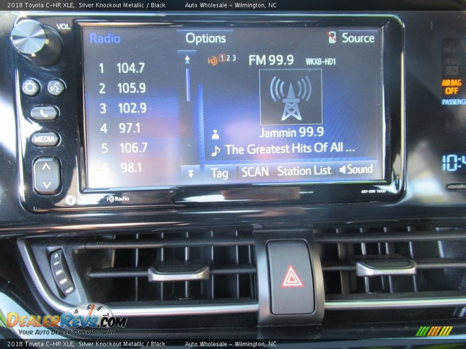 2018 Toyota C-HR XLE Silver Knockout Metallic / Black Photo #16