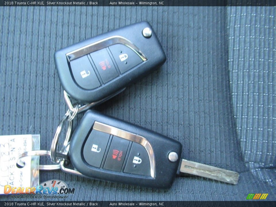 2018 Toyota C-HR XLE Silver Knockout Metallic / Black Photo #20