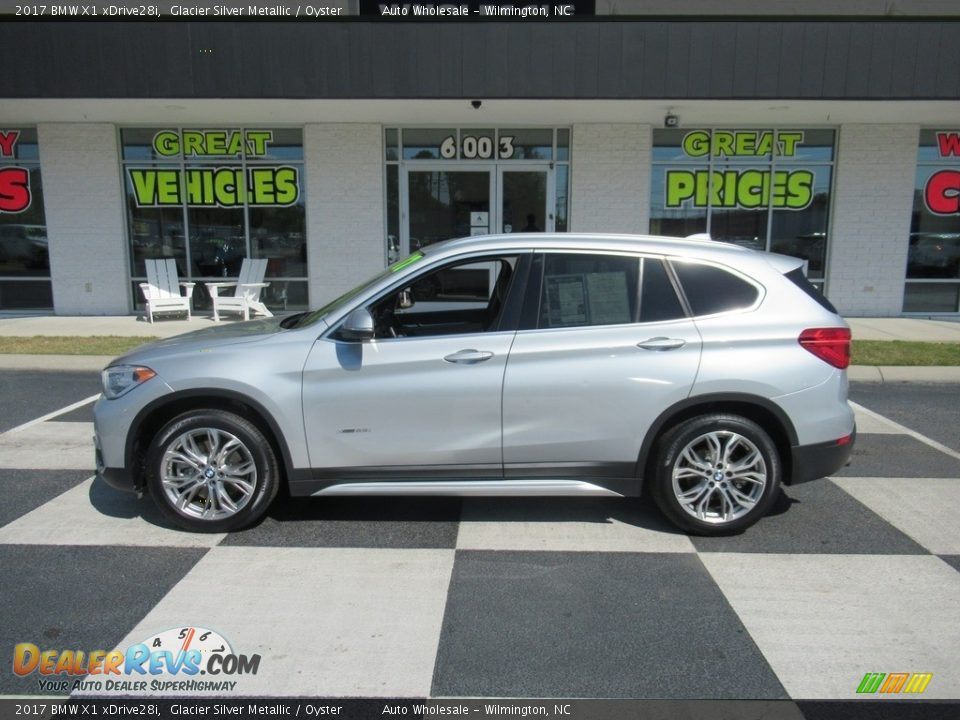 2017 BMW X1 xDrive28i Glacier Silver Metallic / Oyster Photo #1