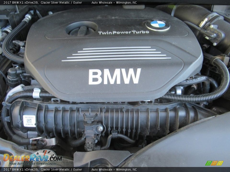 2017 BMW X1 xDrive28i Glacier Silver Metallic / Oyster Photo #6