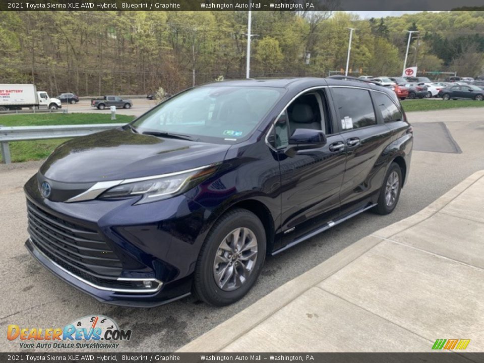 2021 Toyota Sienna XLE AWD Hybrid Blueprint / Graphite Photo #13