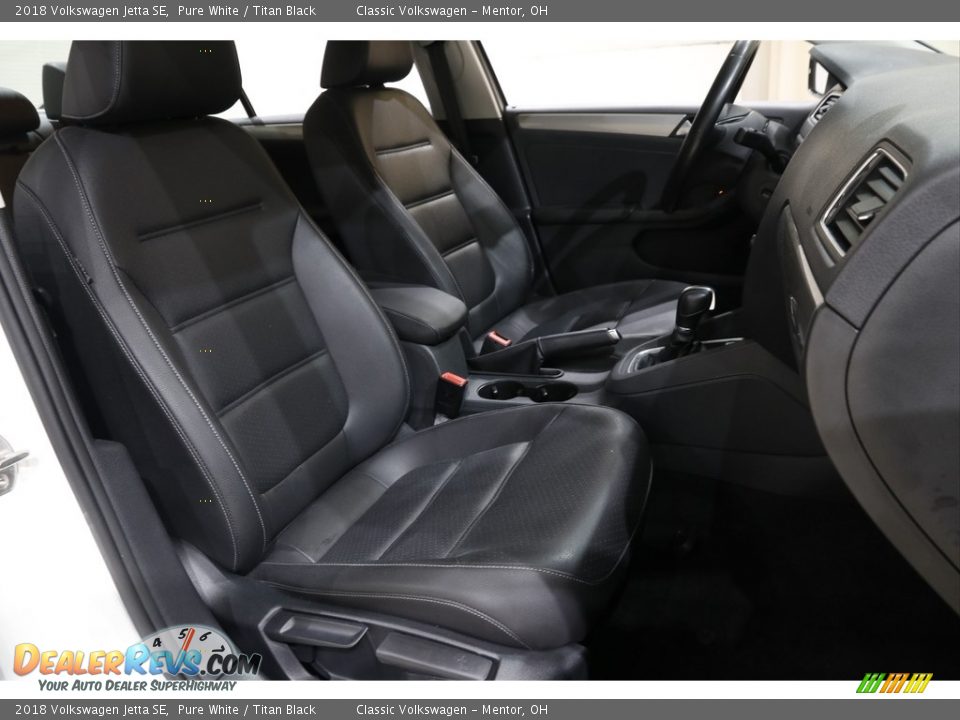 2018 Volkswagen Jetta SE Pure White / Titan Black Photo #13