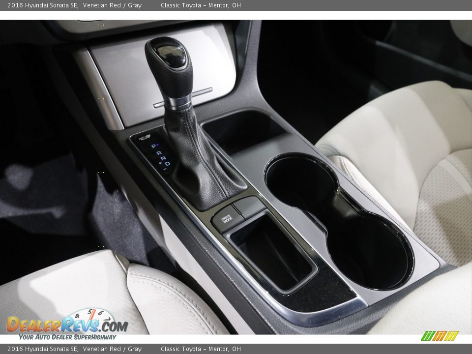 2016 Hyundai Sonata SE Venetian Red / Gray Photo #11