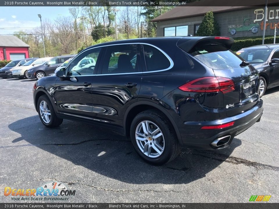 2018 Porsche Cayenne Moonlight Blue Metallic / Black Photo #10