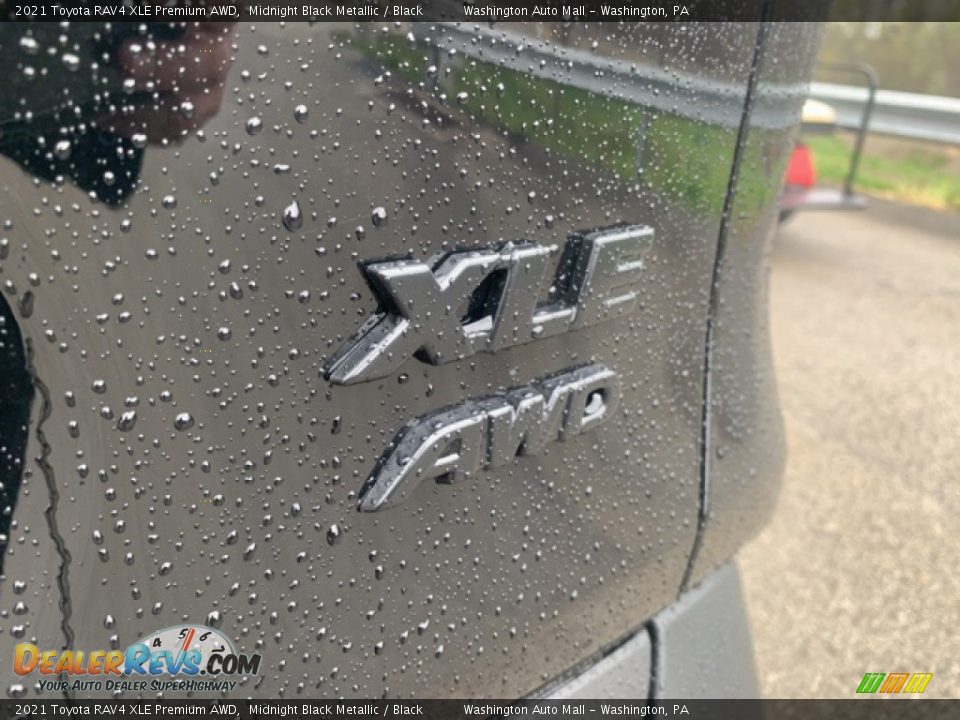 2021 Toyota RAV4 XLE Premium AWD Midnight Black Metallic / Black Photo #26