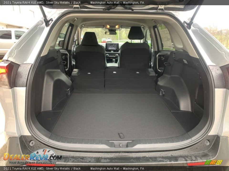 2021 Toyota RAV4 XLE AWD Silver Sky Metallic / Black Photo #24