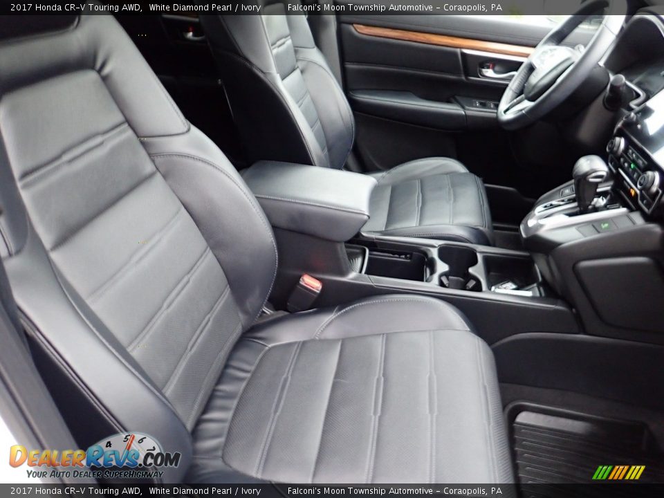 2017 Honda CR-V Touring AWD White Diamond Pearl / Ivory Photo #11