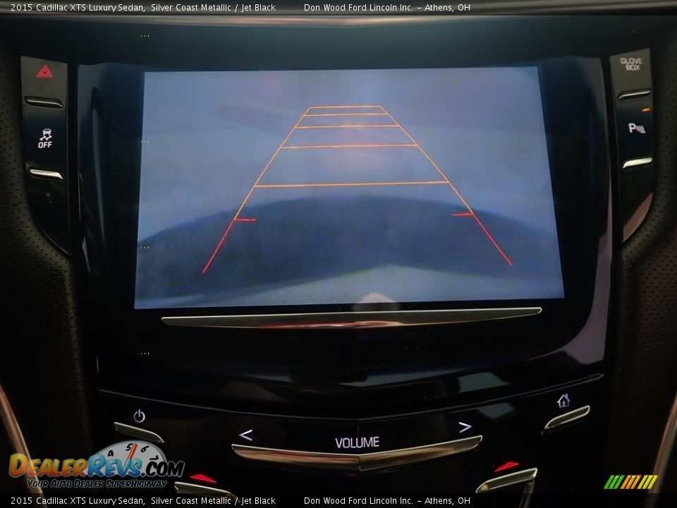 2015 Cadillac XTS Luxury Sedan Silver Coast Metallic / Jet Black Photo #3